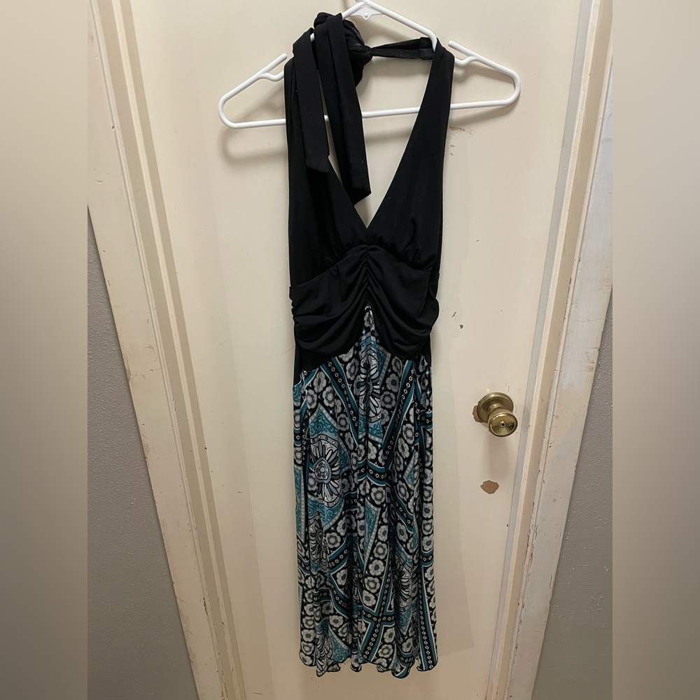 Dress barn size 8 cross cross neck dress